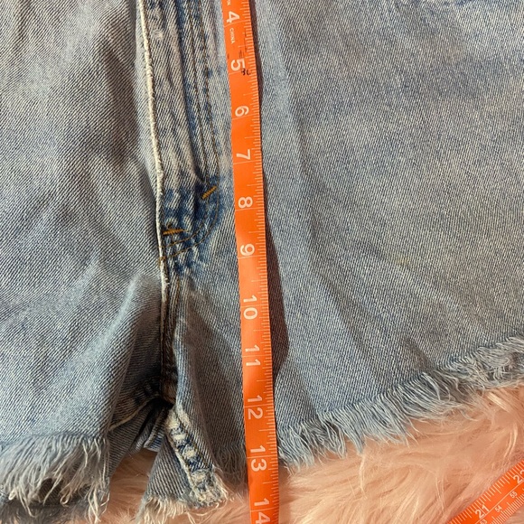 Vintage Levis SilverTab Loose Womens High Rise Shorts 11/12 M (30) Blue Wash - Picture 6 of 7